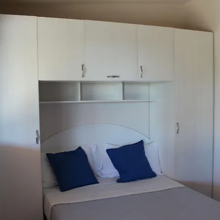 Serrone Lejlighedshotel