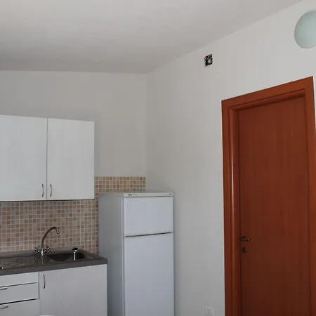 Serrone Lejlighedshotel