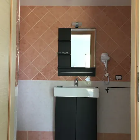 Serrone Lejlighedshotel