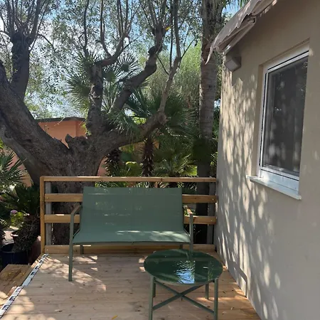 Hotel apartamentowy Serrone