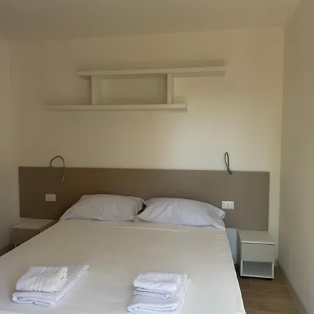 Aparthotel Serrone 3*