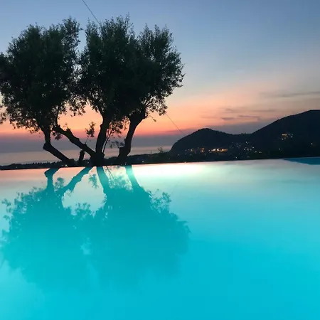 Aparthotel Serrone